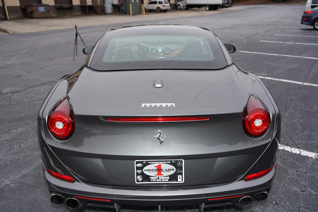 2016 Ferrari California T - Image 19 of 31