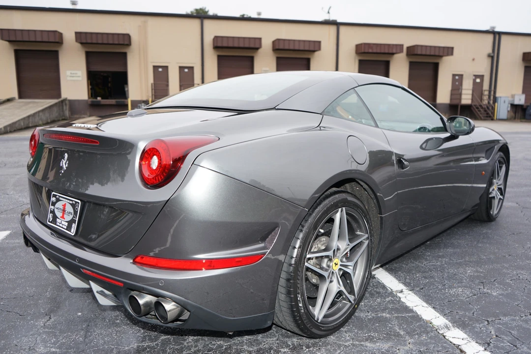 2016 Ferrari California T - Image 21 of 31