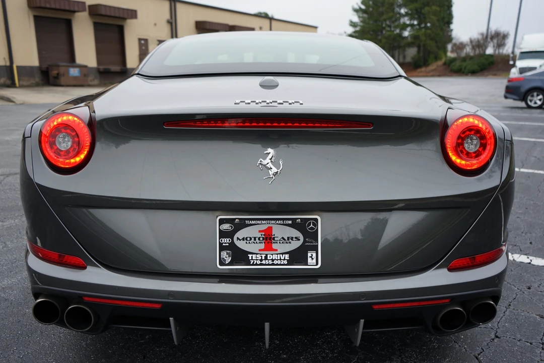 2016 Ferrari California T - Image 20 of 31