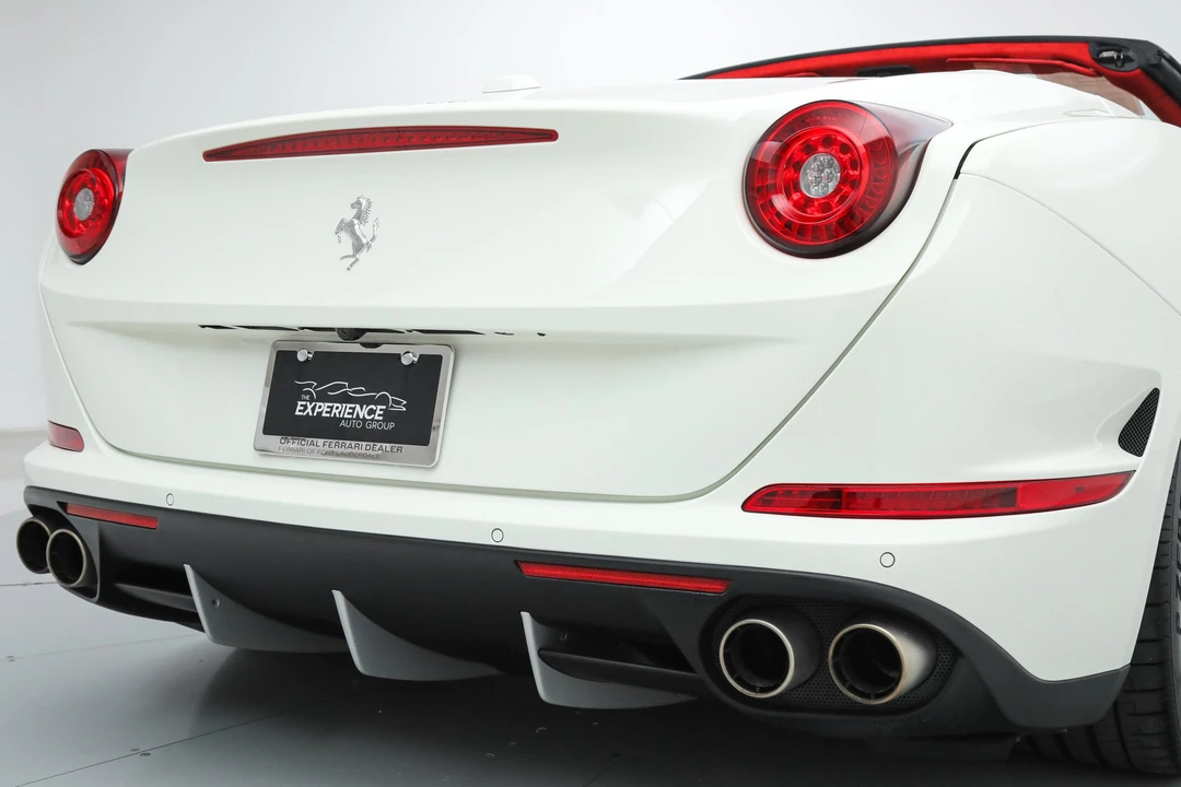 2016 Ferrari California T - Image 21 of 31
