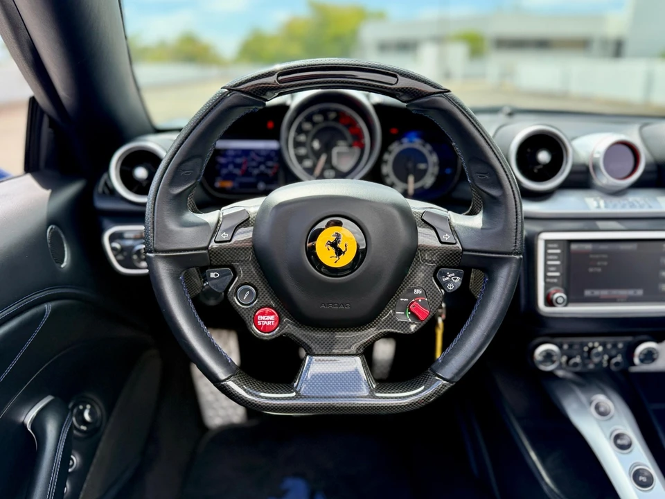 2016 Ferrari California T - Image 16 of 30
