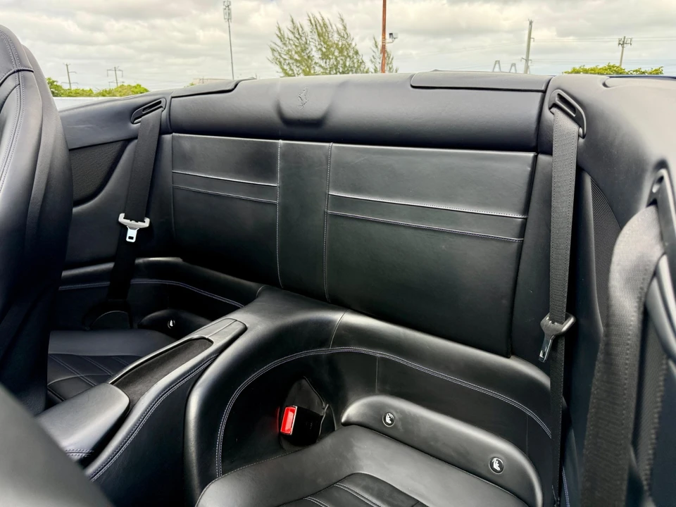 2016 Ferrari California T - Image 21 of 30