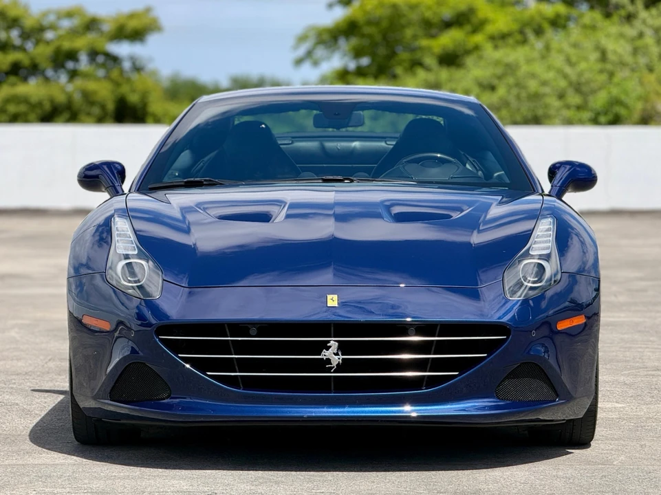 2016 Ferrari California T - Image 8 of 30