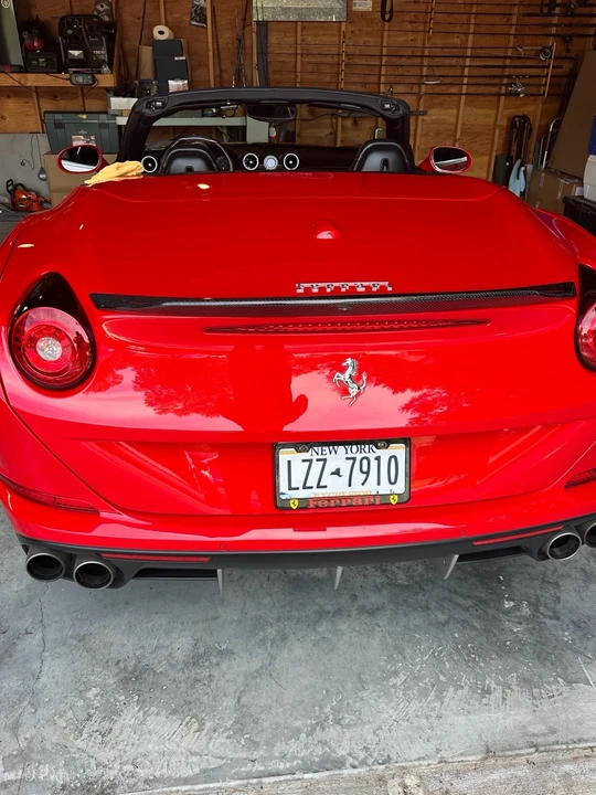 2016 Ferrari California T - Image 2 of 16