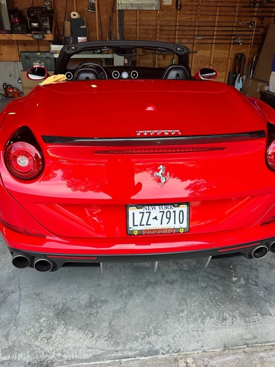 2016 Ferrari California T - Image 2 of 16