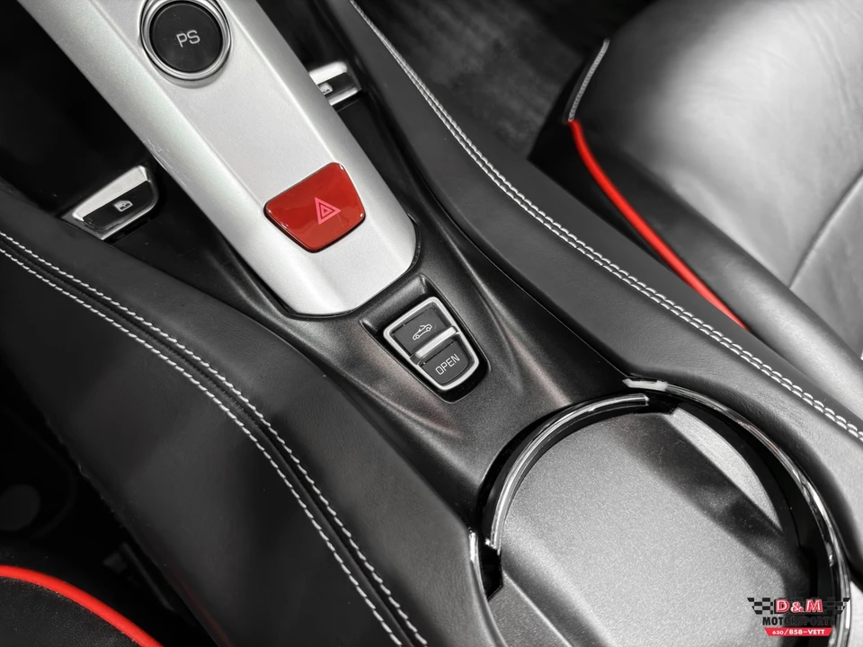 2016 Ferrari California T - Image 26 of 31