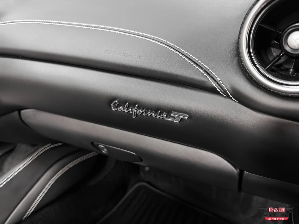 2016 Ferrari California T - Image 17 of 21