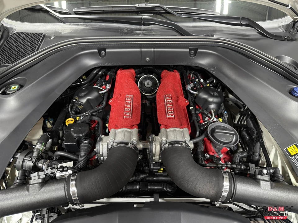 2016 Ferrari California T - Image 10 of 21