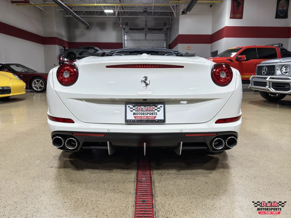 2016 Ferrari California T - Image 4 of 21