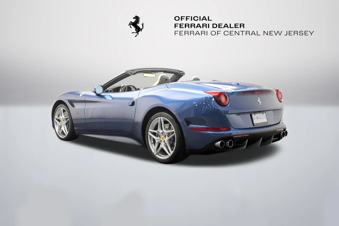 2016 Ferrari California T - Image 5 of 31