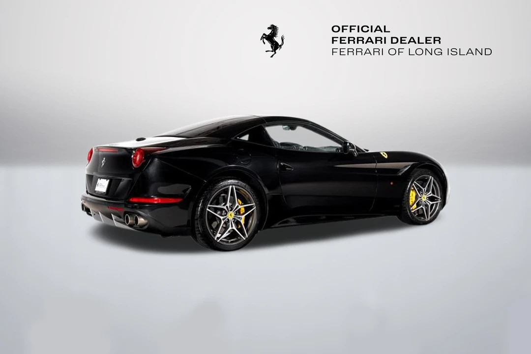 2016 Ferrari California T - Image 2 of 31