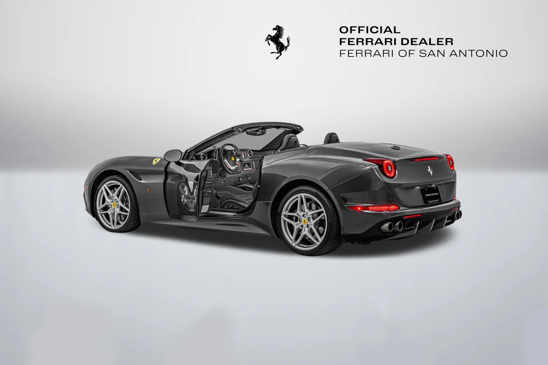 2016 Ferrari California T - Image 2 of 31