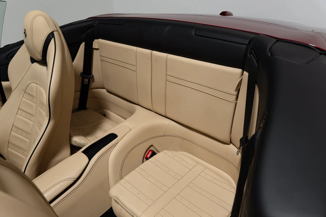 2016 Ferrari California T - Image 30 of 31