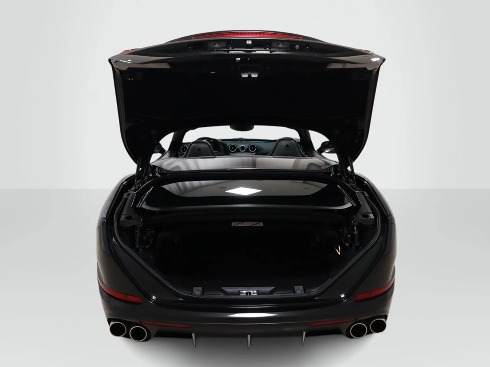 2016 Ferrari California T - Image 20 of 31