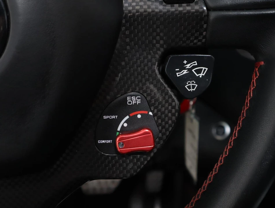 2016 Ferrari California T - Image 30 of 31