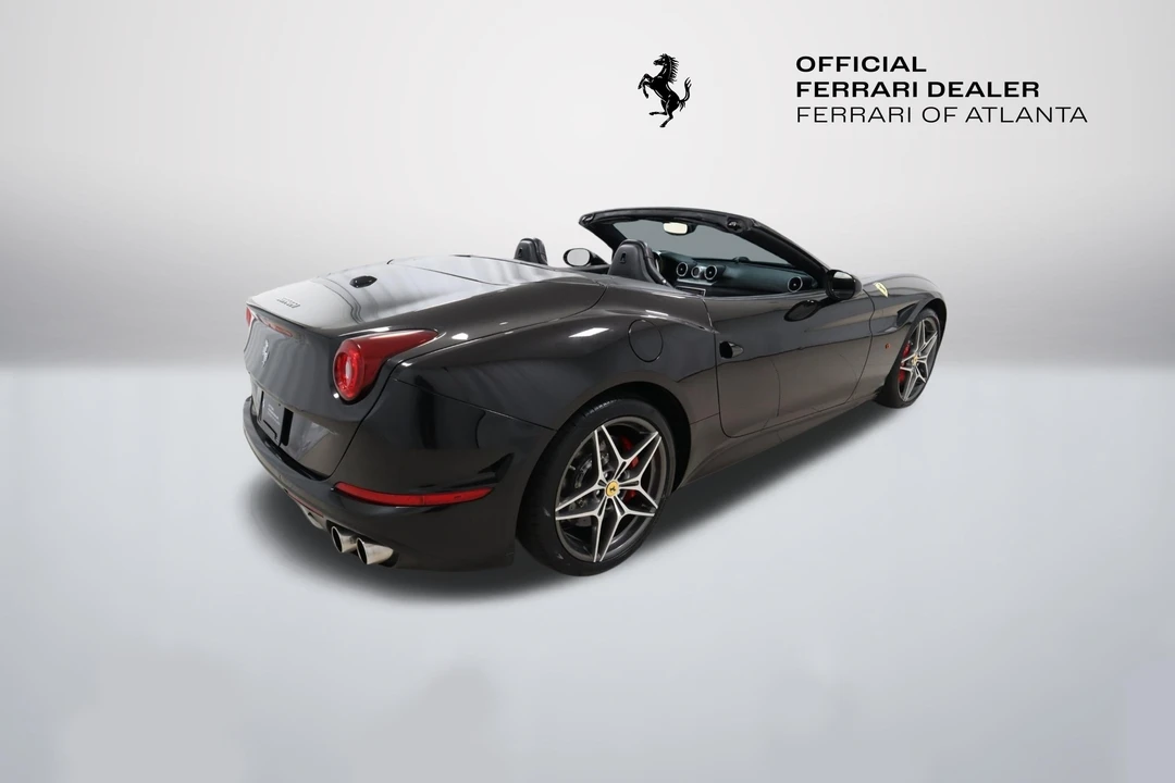 2016 Ferrari California T - Image 8 of 31