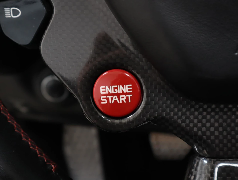 2016 Ferrari California T - Image 29 of 31