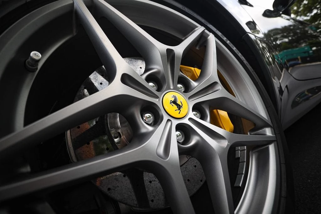 2016 Ferrari California T - Image 16 of 31