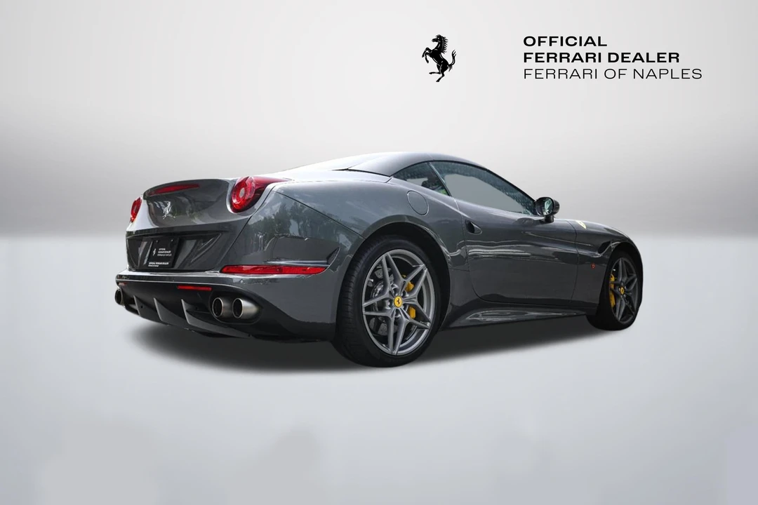 2016 Ferrari California T - Image 10 of 31