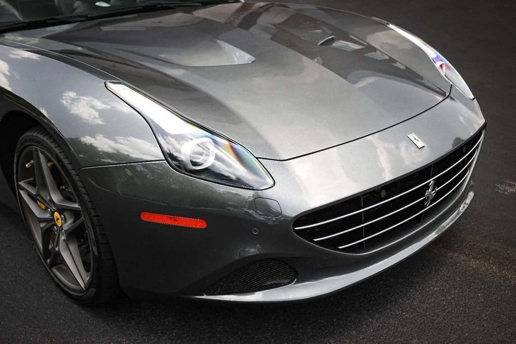 2016 Ferrari California T - Image 12 of 31