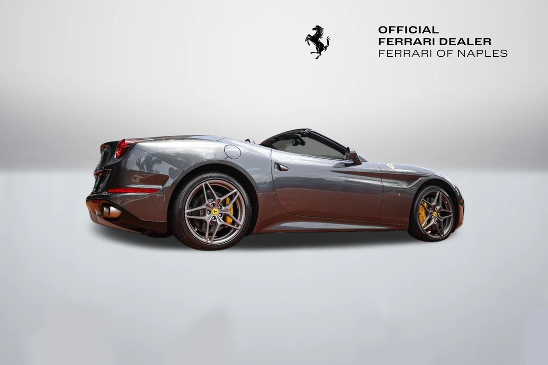 2016 Ferrari California T - Image 29 of 31