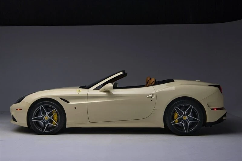 2016 Ferrari California T - Image 5 of 21