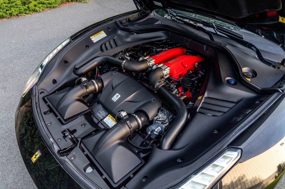 2016 Ferrari California T - Image 27 of 31