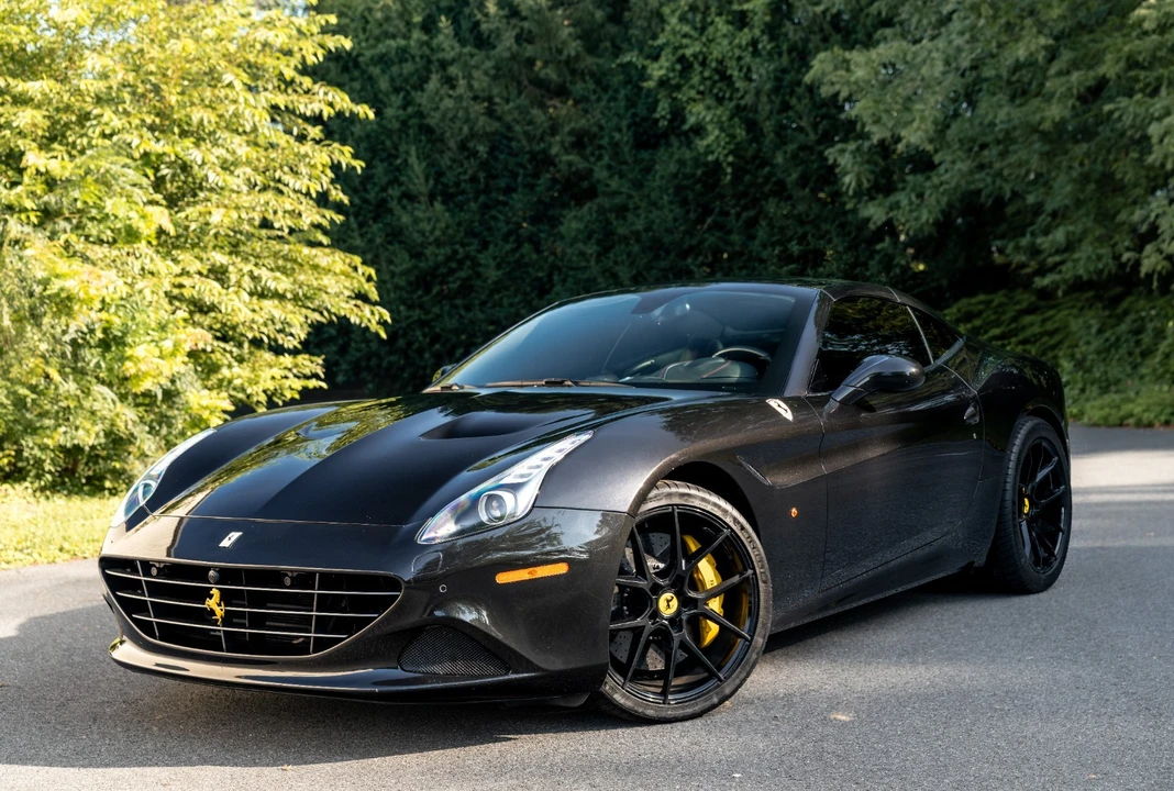 2016 Ferrari California T - Image 4 of 31