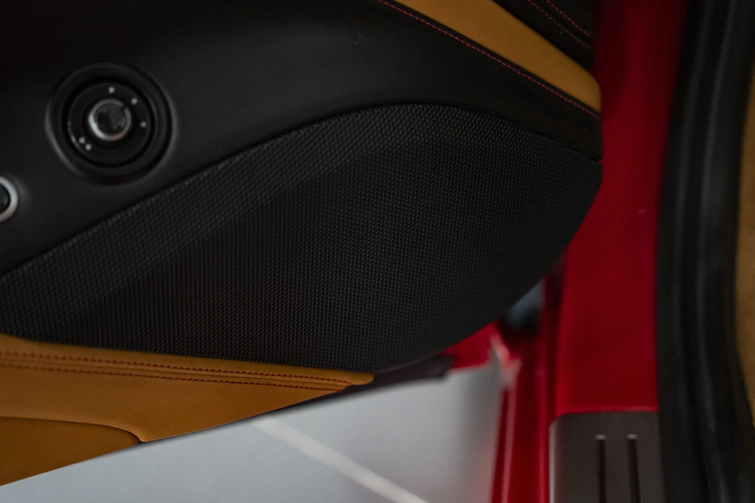 2016 Ferrari California T - Image 28 of 31