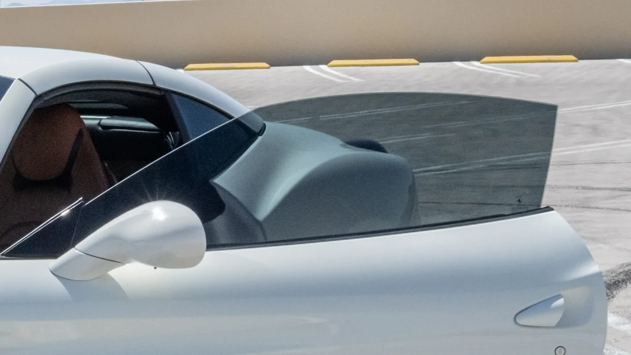2016 Ferrari California T - Image 26 of 31