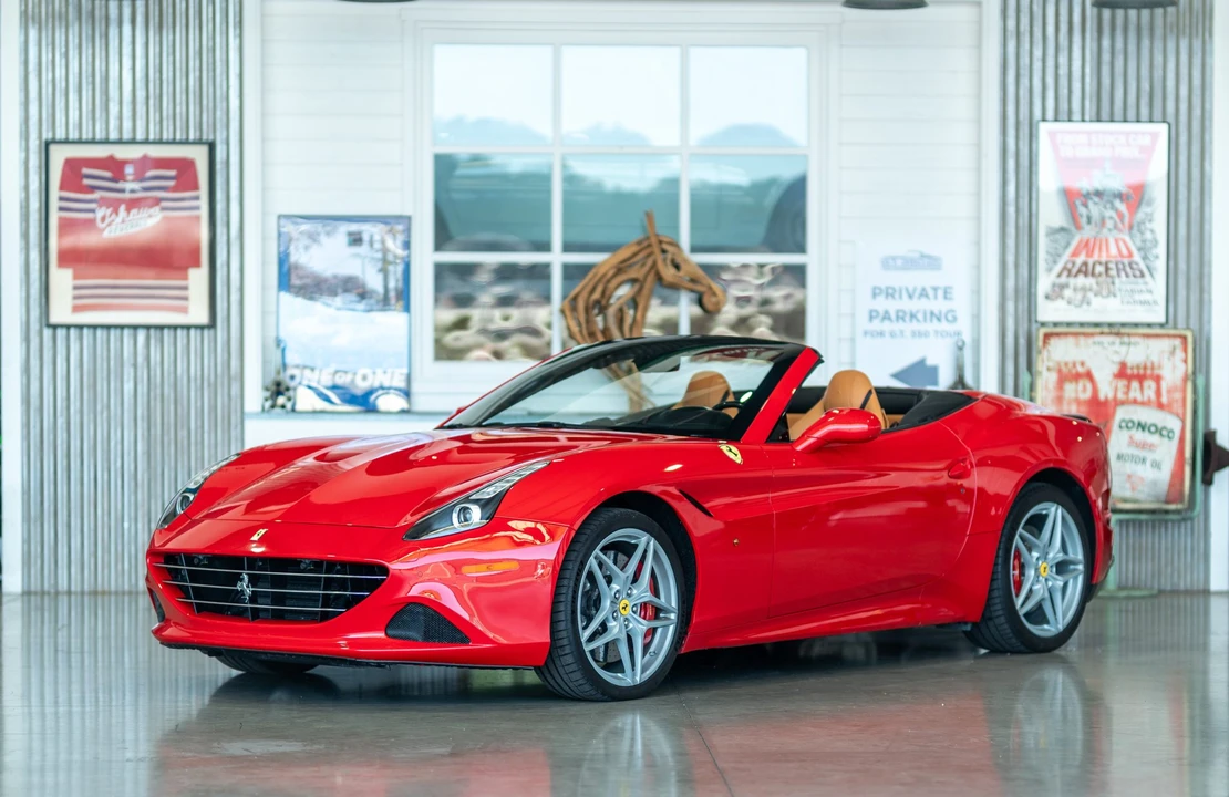 2016 Ferrari California T - Image 4 of 31