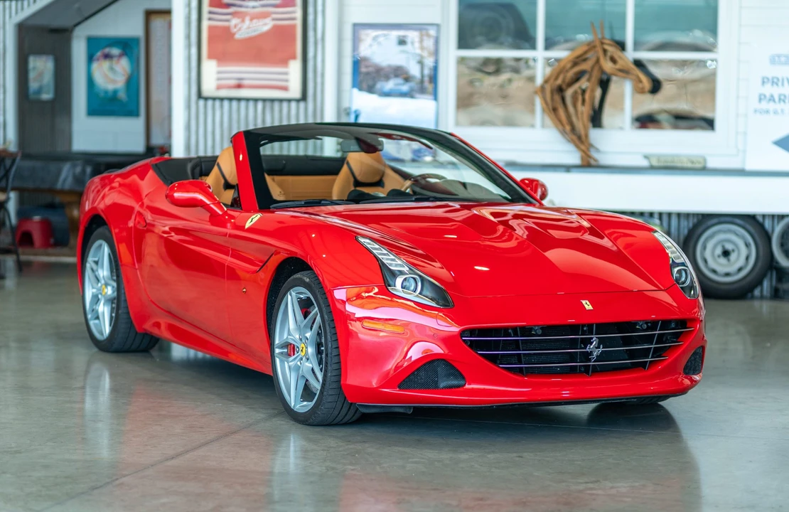 2016 Ferrari California T - Image 26 of 31