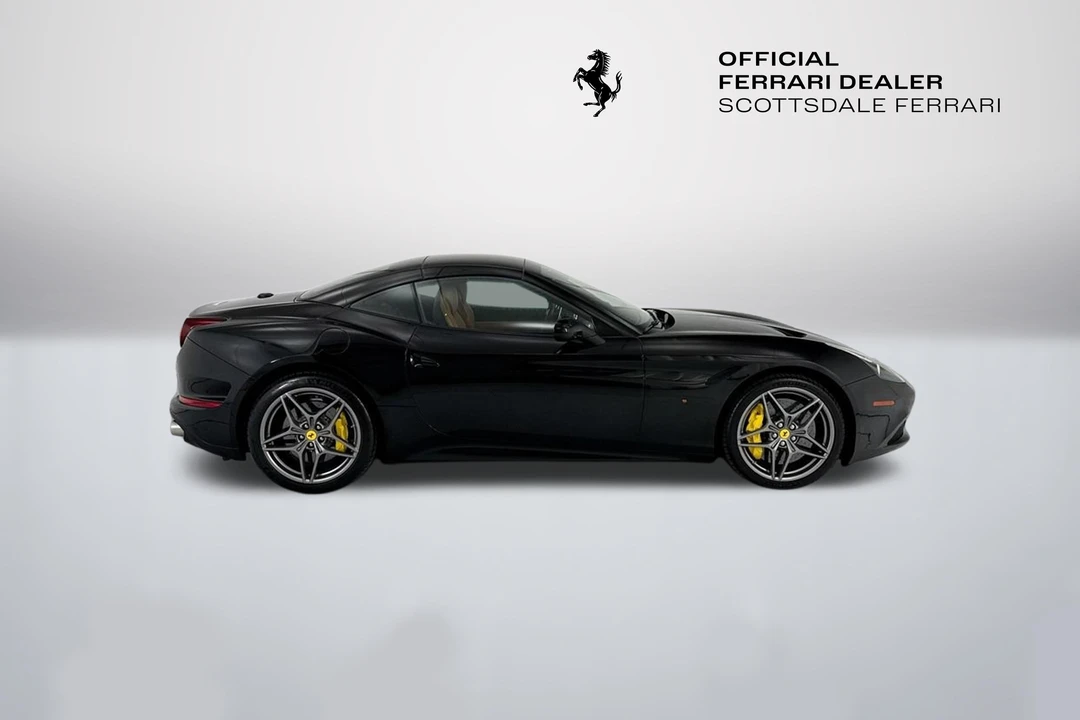 2016 Ferrari California T - Image 12 of 31