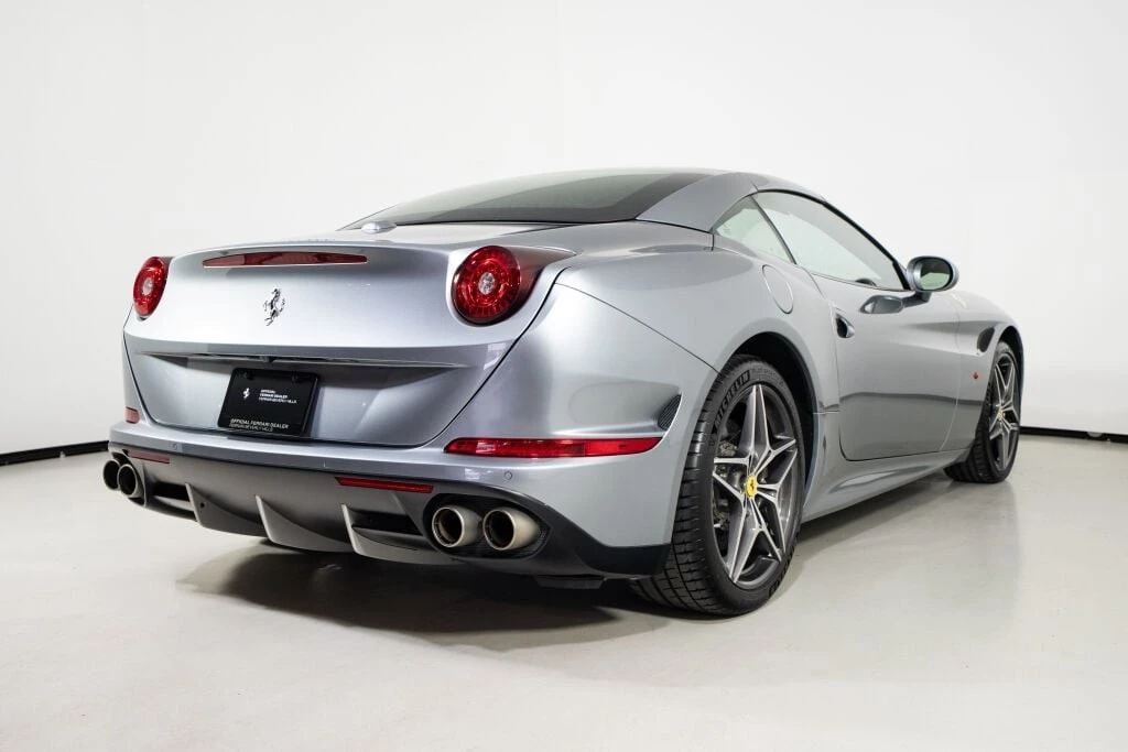 2016 Ferrari California T - Image 6 of 31