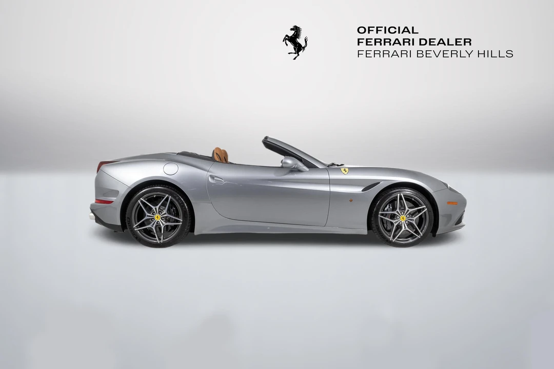 2016 Ferrari California T - Image 9 of 31