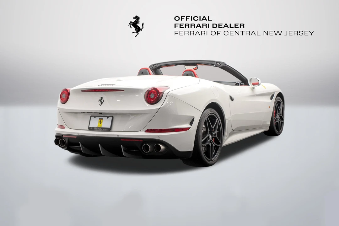 2016 Ferrari California T - Image 7 of 31
