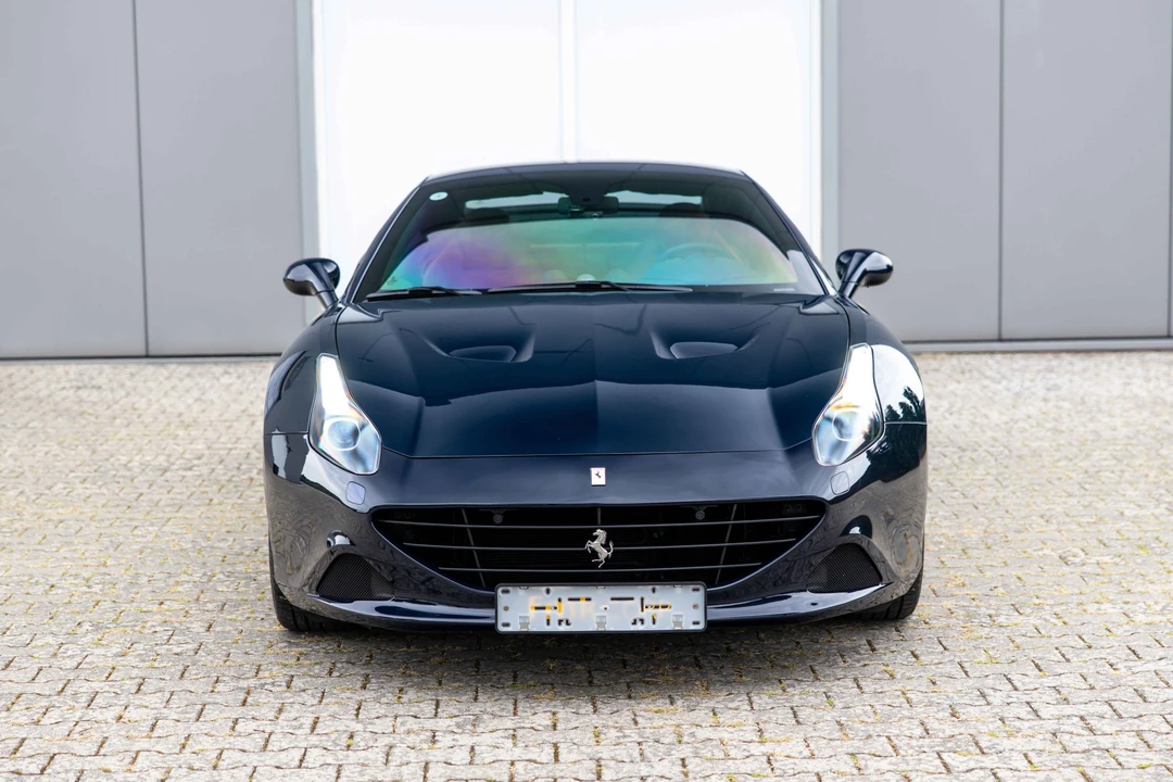 2016 Ferrari California T - Image 27 of 31
