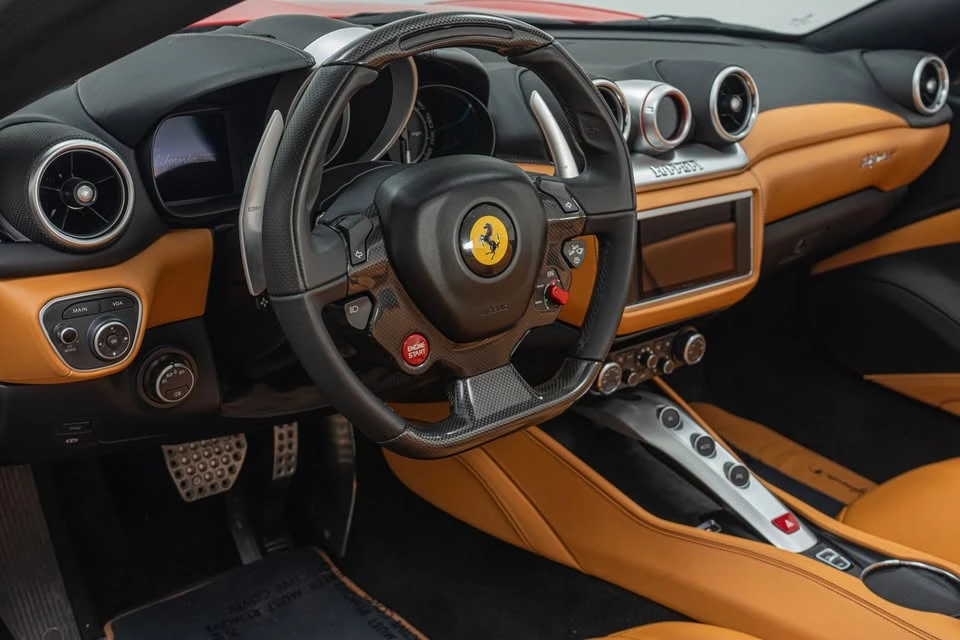 2016 Ferrari California T - Image 9 of 15