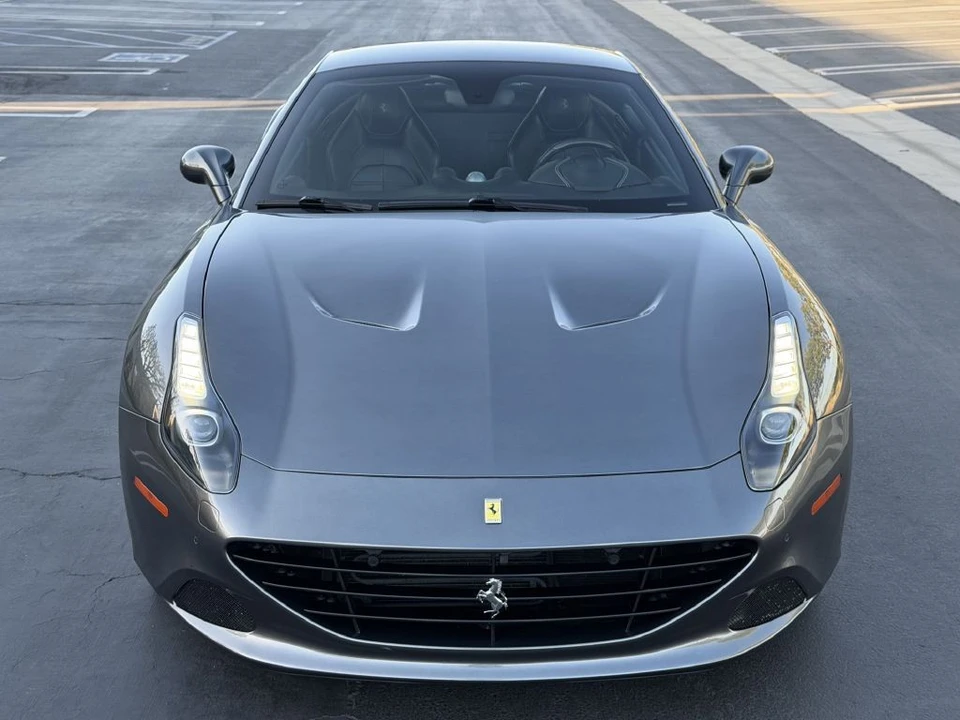2016 Ferrari California T - Image 4 of 31