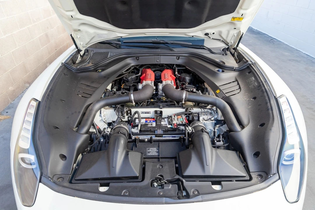 2016 Ferrari California T - Image 12 of 21