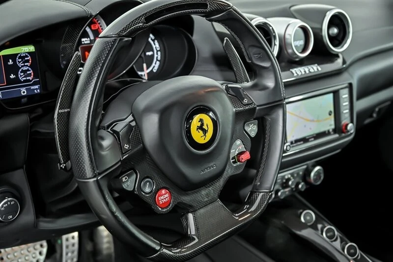 2016 Ferrari California T - Image 23 of 31