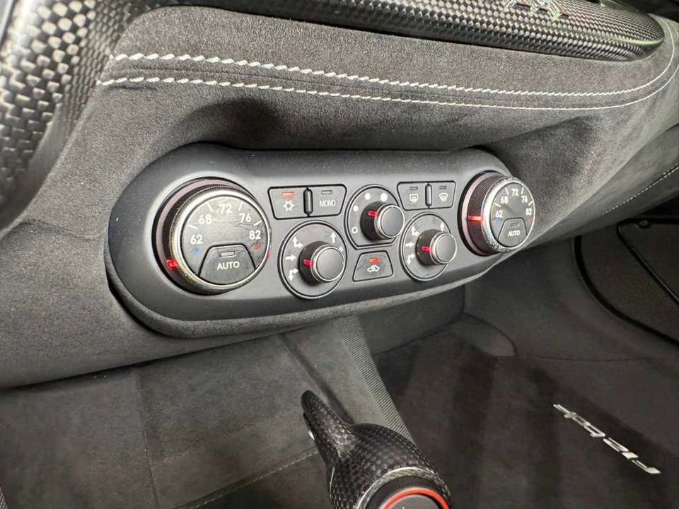 2016 Ferrari F12berlinetta - Image 21 of 21