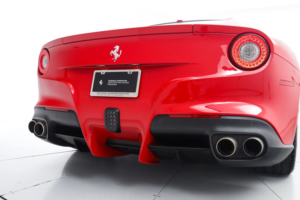 2016 Ferrari F12berlinetta - Image 16 of 31