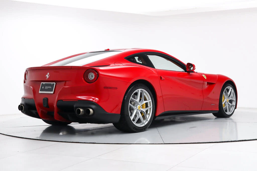 2016 Ferrari F12berlinetta - Image 3 of 31