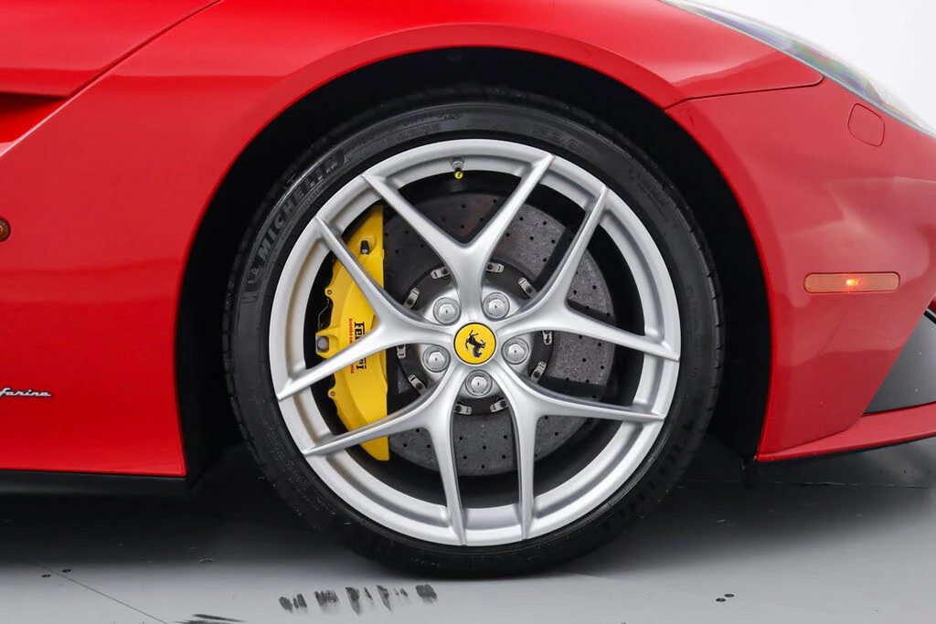 2016 Ferrari F12berlinetta - Image 17 of 31