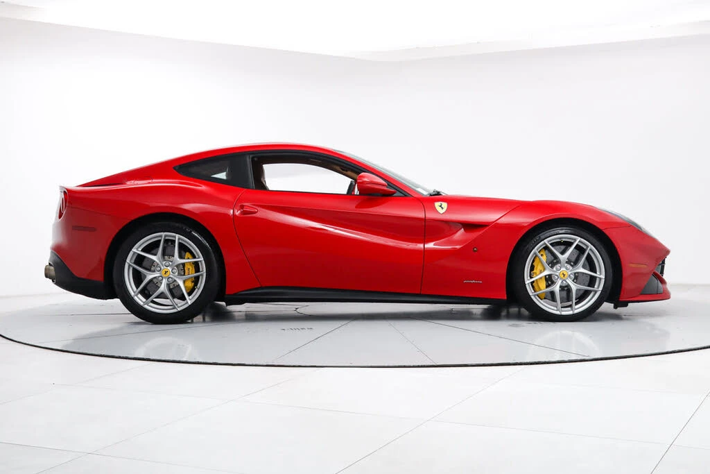 2016 Ferrari F12berlinetta - Image 9 of 31