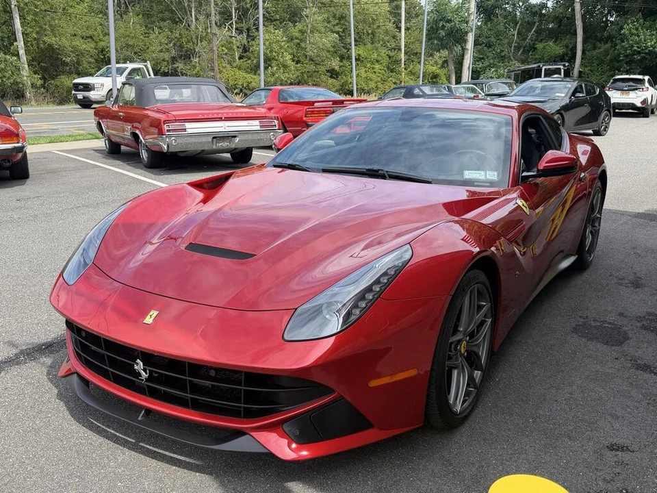 2016 Ferrari F12berlinetta - Image 3 of 7