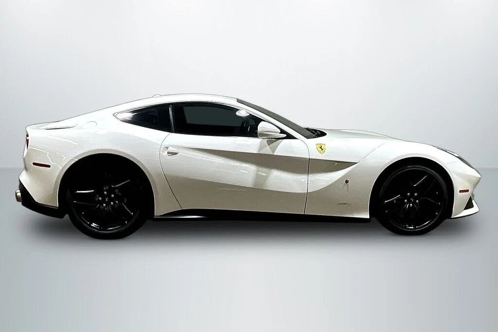 2016 Ferrari F12berlinetta - Image 4 of 29