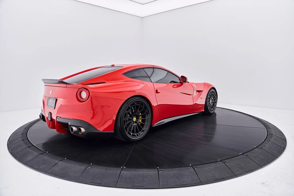 2016 Ferrari F12berlinetta - Image 18 of 31