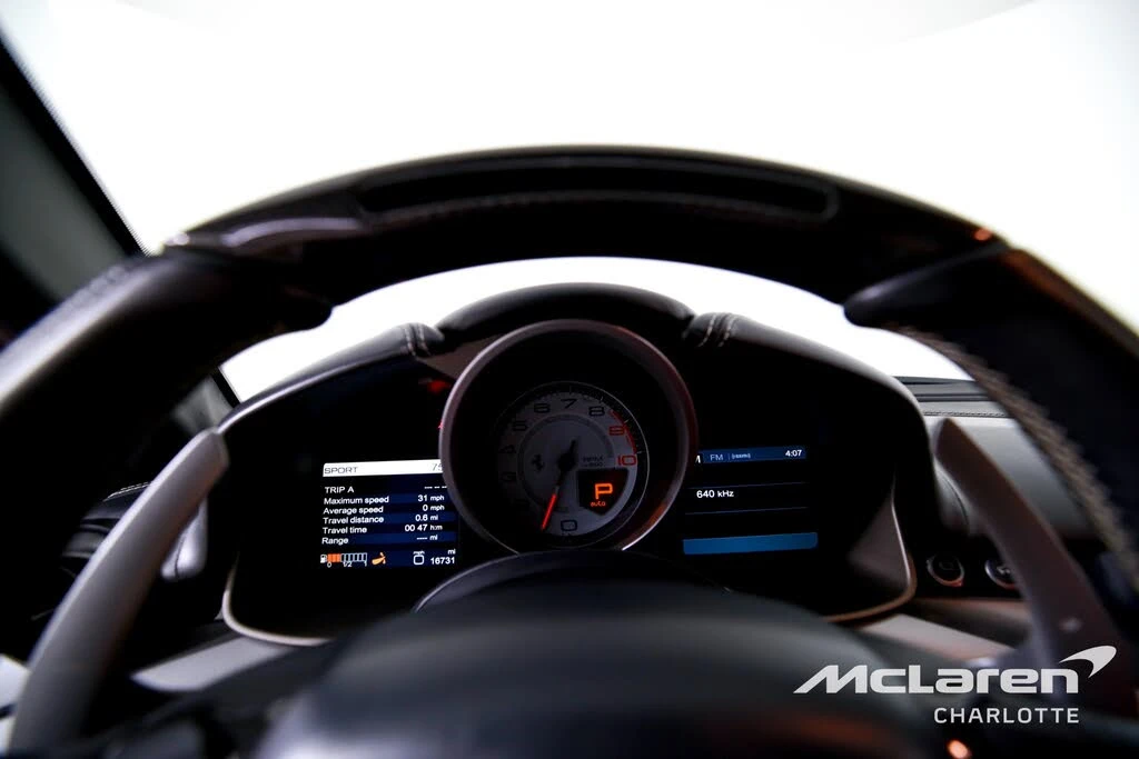 2016 Ferrari F12berlinetta - Image 12 of 31